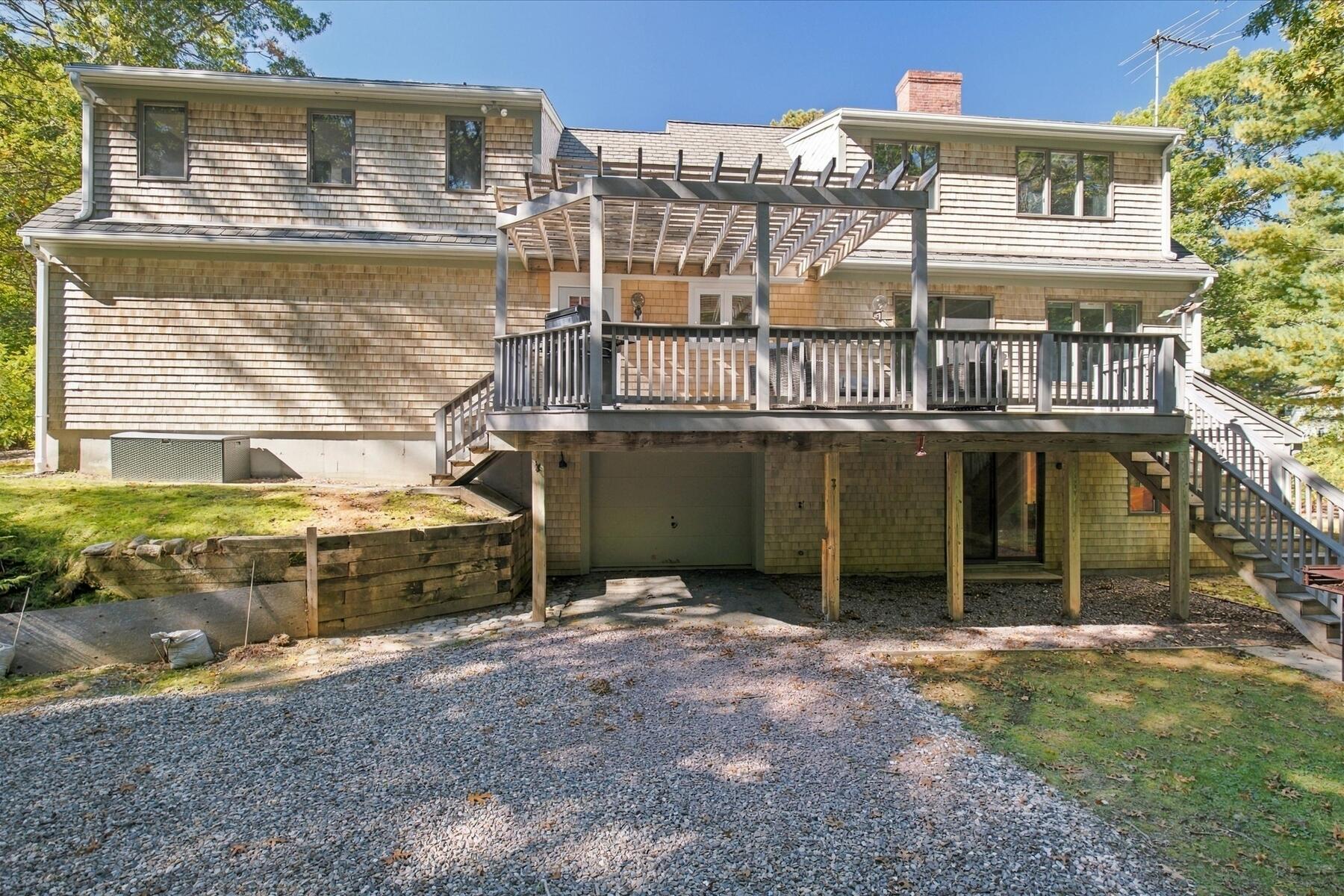 15 Sheep Pasture Way Sandwich MA 02563