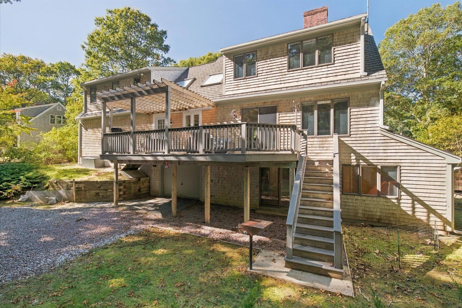 15 Sheep Pasture Way Sandwich MA 02563