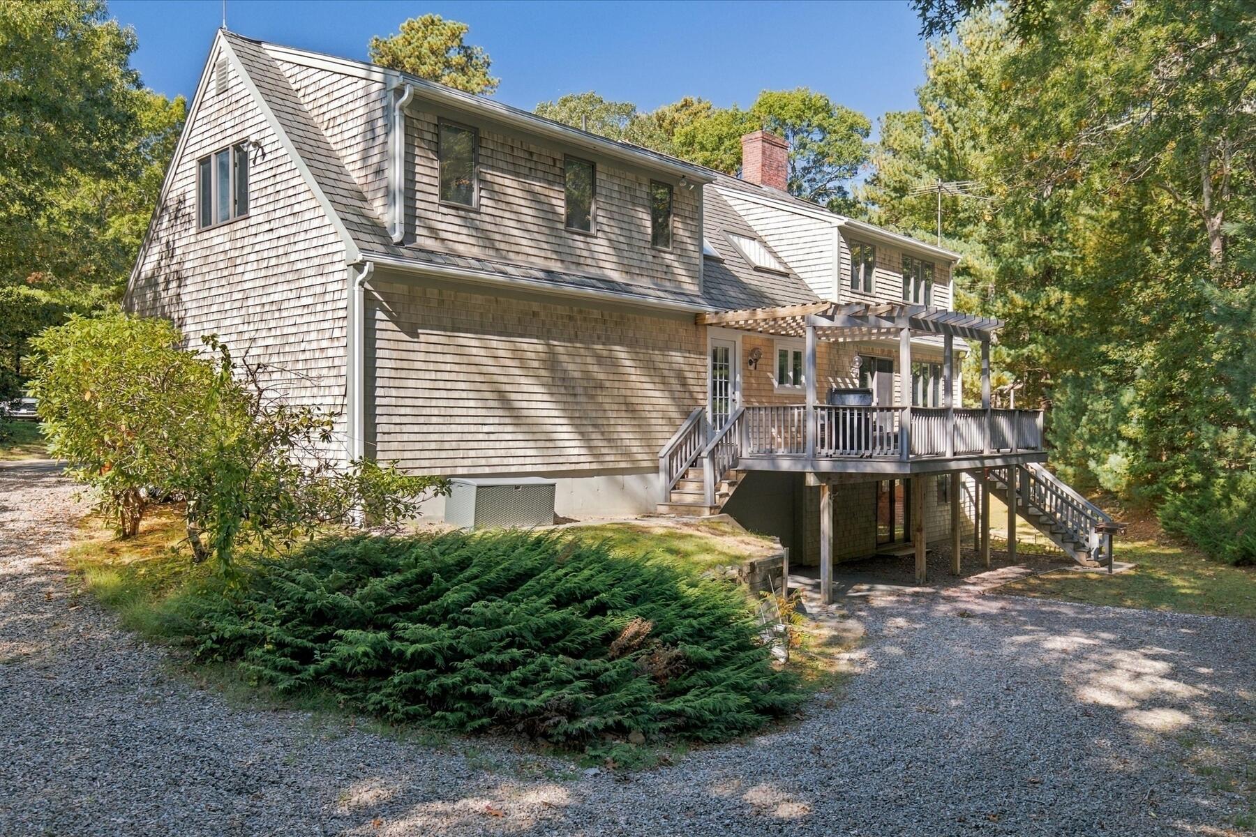 15 Sheep Pasture Way Sandwich MA 02563