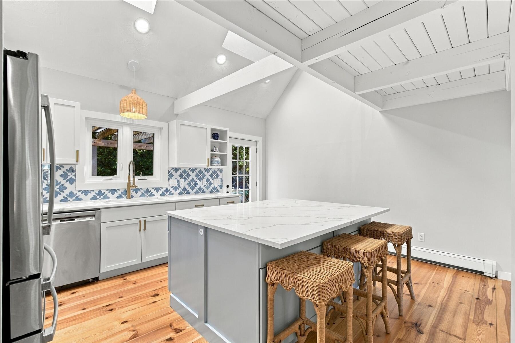 15 Sheep Pasture Way Sandwich MA 02563