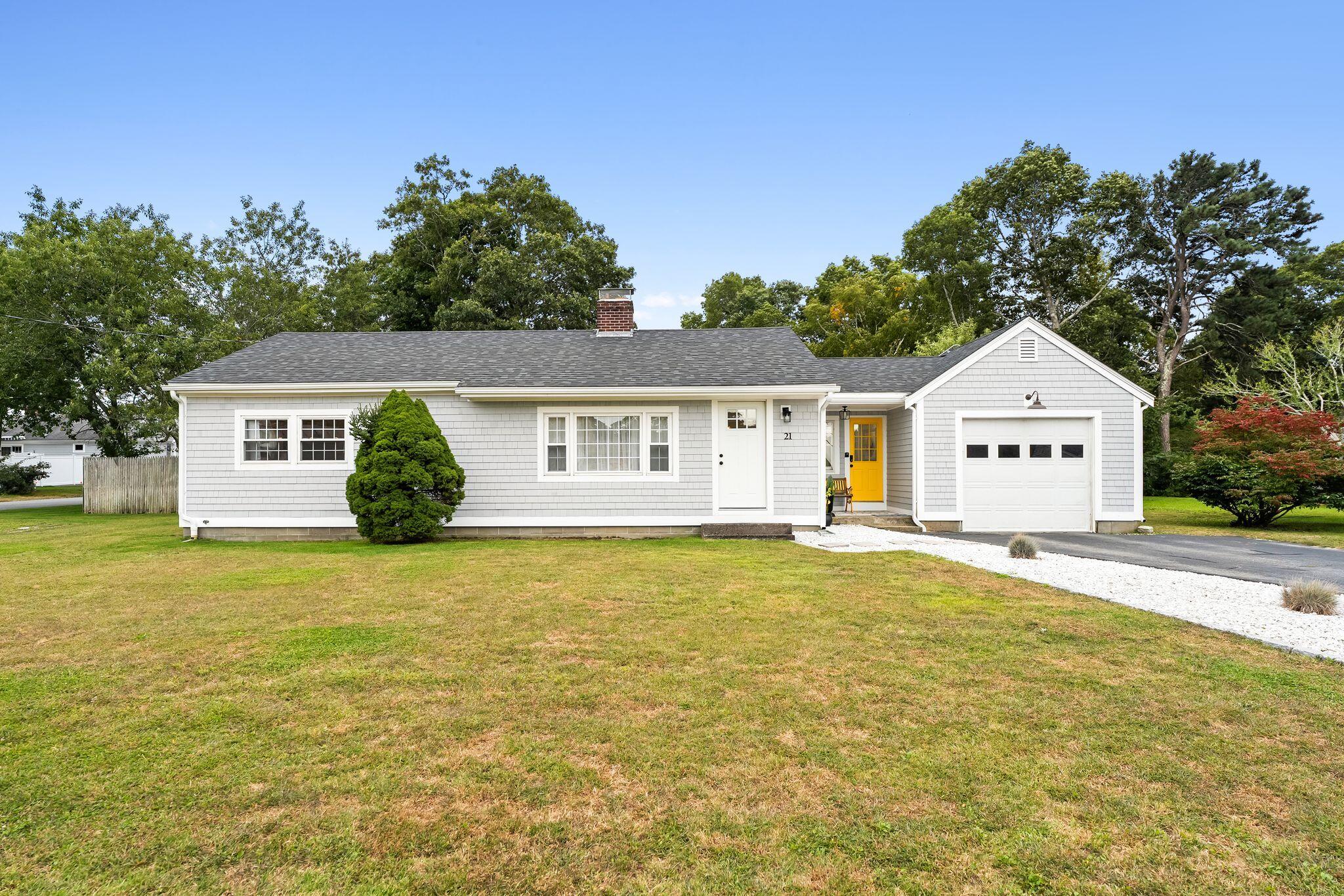 21 Hazelmoor Road South Yarmouth MA 02664