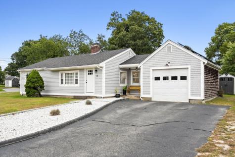 21 Hazelmoor Road South Yarmouth MA 02664