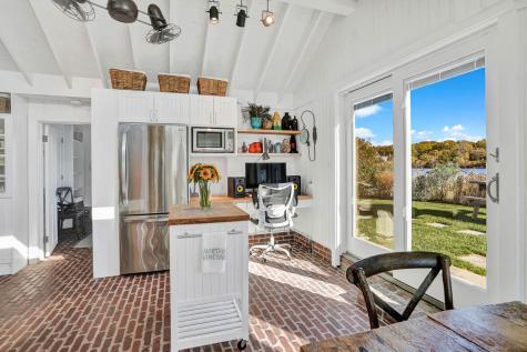 312 E Chop Drive Vineyard Haven MA 02568
