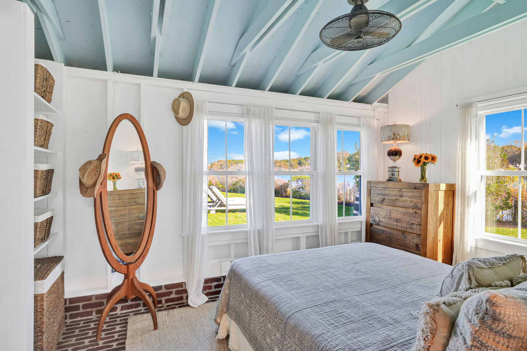 312 E Chop Drive Vineyard Haven MA 02568