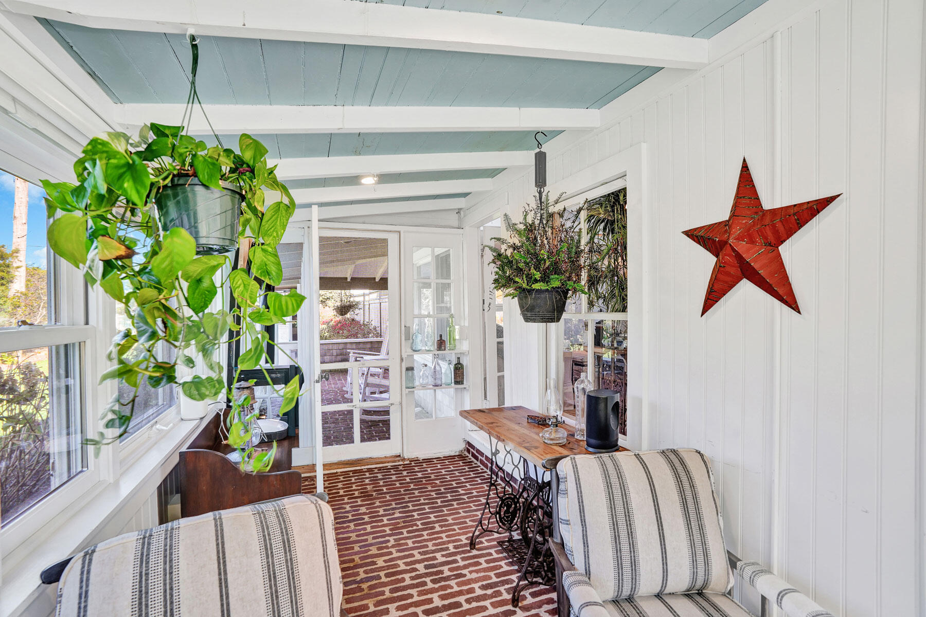 312 E Chop Drive Vineyard Haven MA 02568