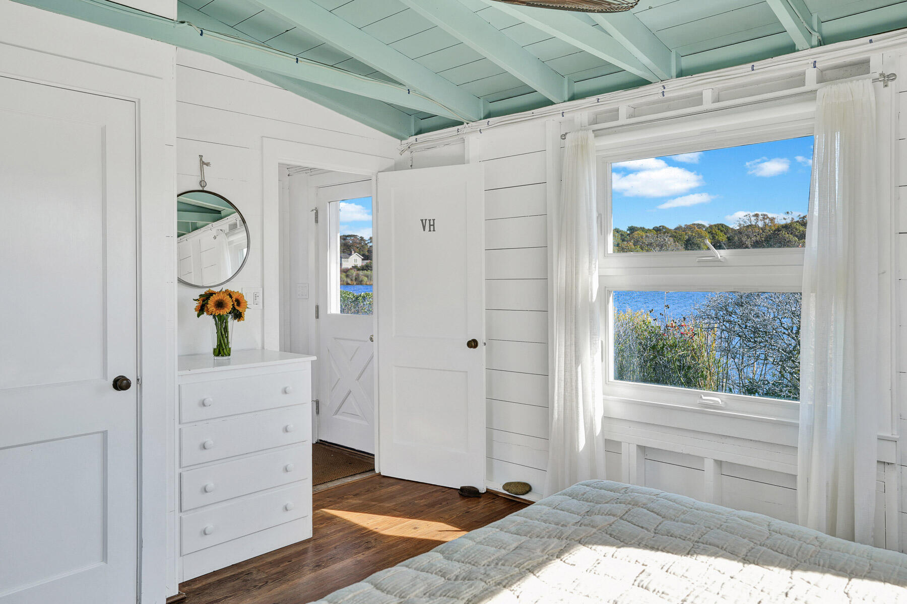 312 E Chop Drive Vineyard Haven MA 02568