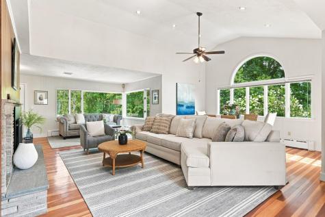 16 Manters Point Plymouth MA 02360