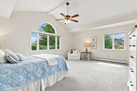16 Manters Point Plymouth MA 02360
