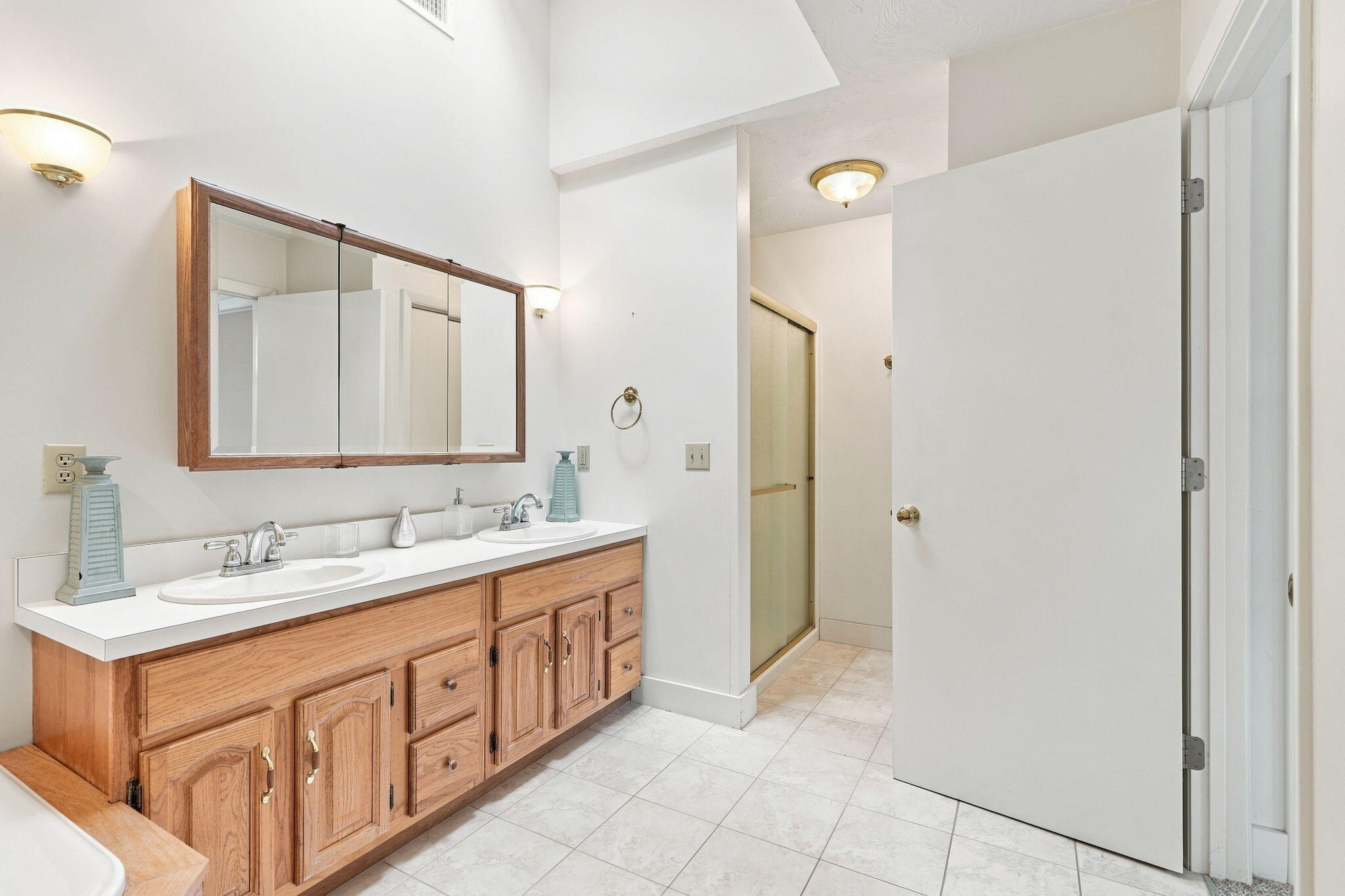 16 Manters Point Plymouth MA 02360