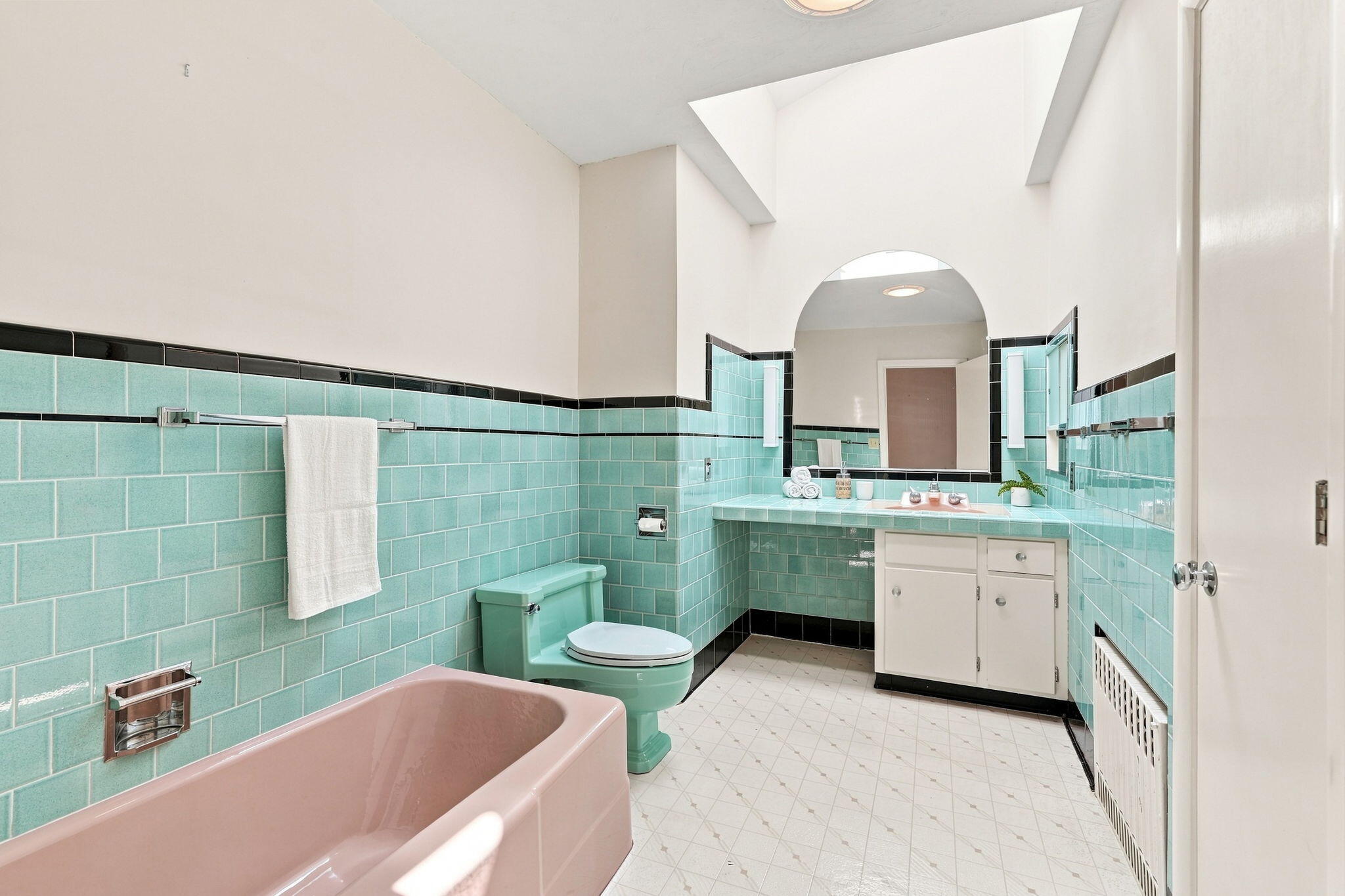 16 Manters Point Plymouth MA 02360