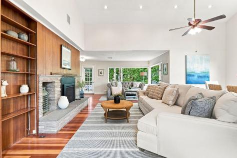 16 Manters Point Plymouth MA 02360