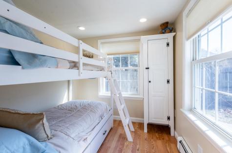 8 Bungalow Lane Buzzards Bay MA 02532