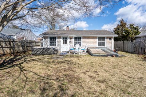 8 Bungalow Lane Buzzards Bay MA 02532