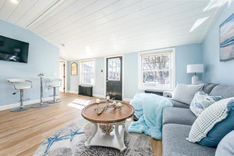 8 Bungalow Lane Buzzards Bay MA 02532