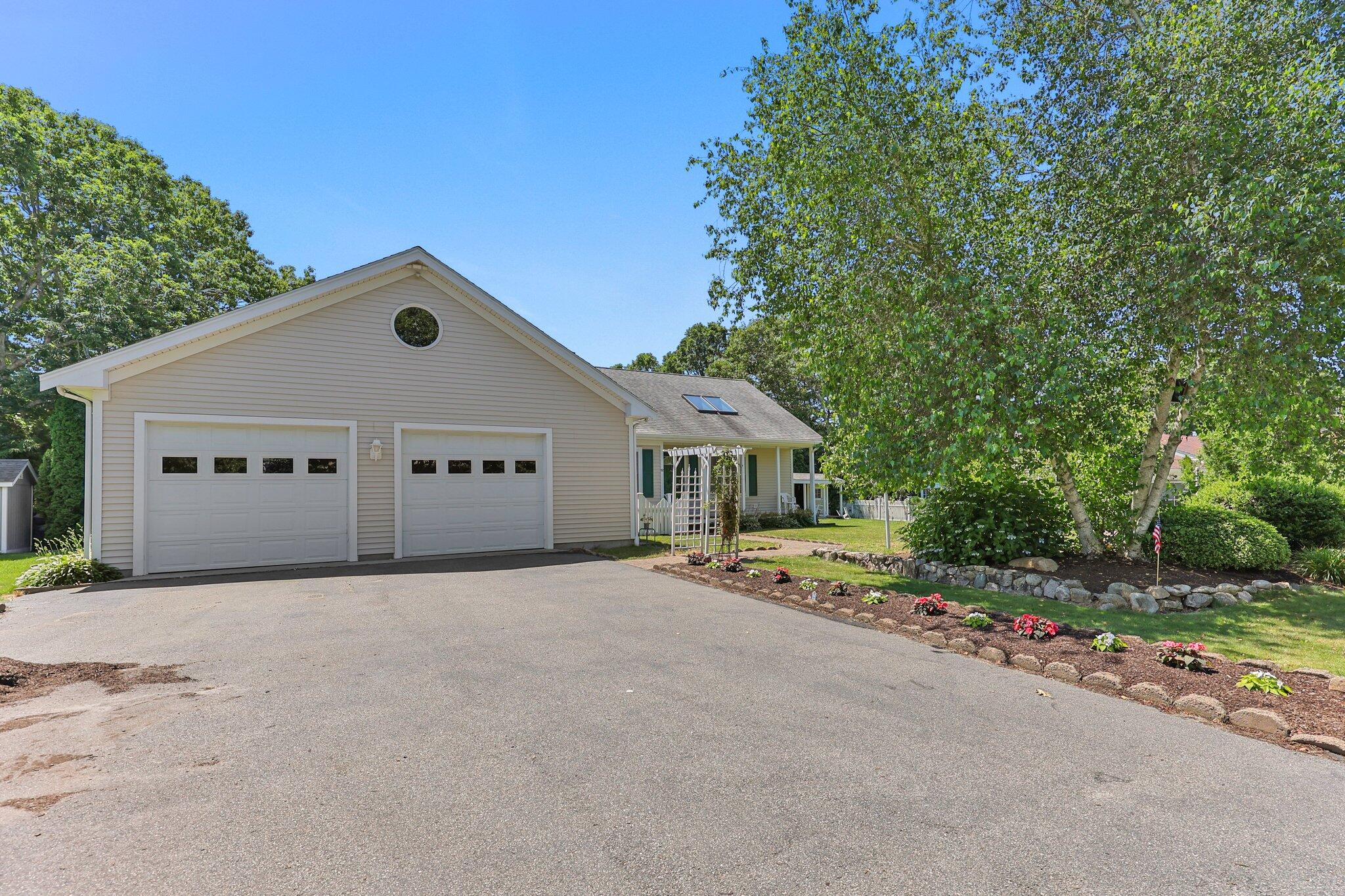 52 Captains Lane Falmouth MA 02536