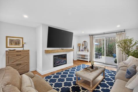 24 Surrey Lane Sandwich MA 02563