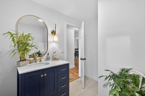 24 Surrey Lane Sandwich MA 02563