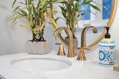 24 Surrey Lane Sandwich MA 02563