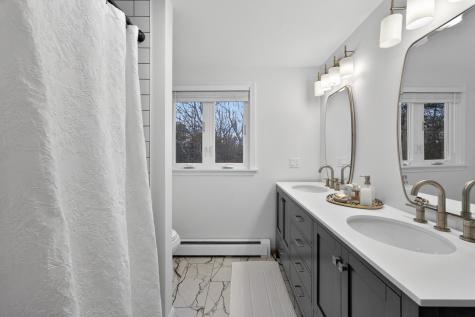 24 Surrey Lane Sandwich MA 02563