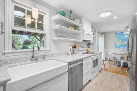 10 Polly Seabury Way Eastham MA 02642