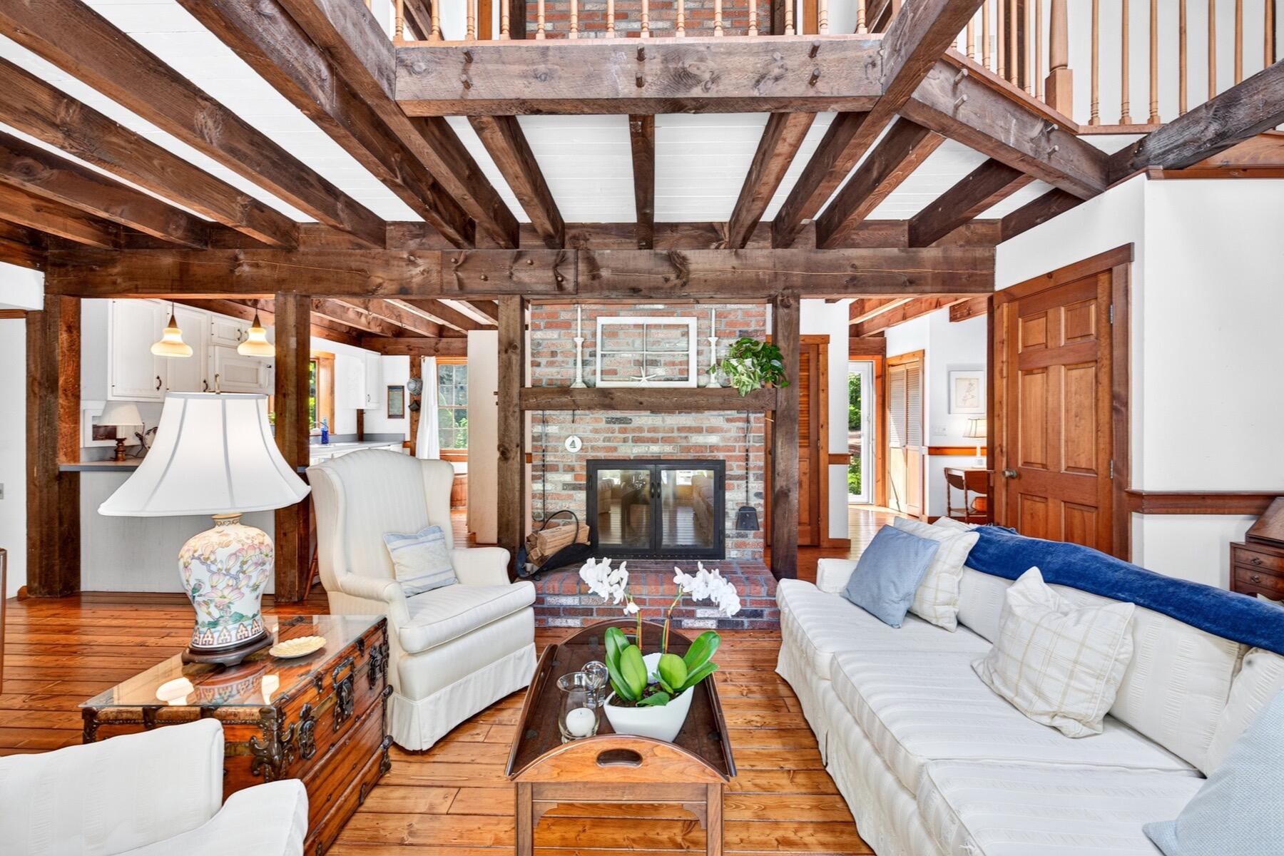 110 Waquoit Road Cotuit MA 02635