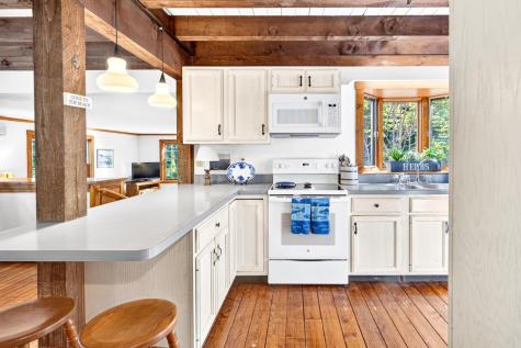 110 Waquoit Road Cotuit MA 02635