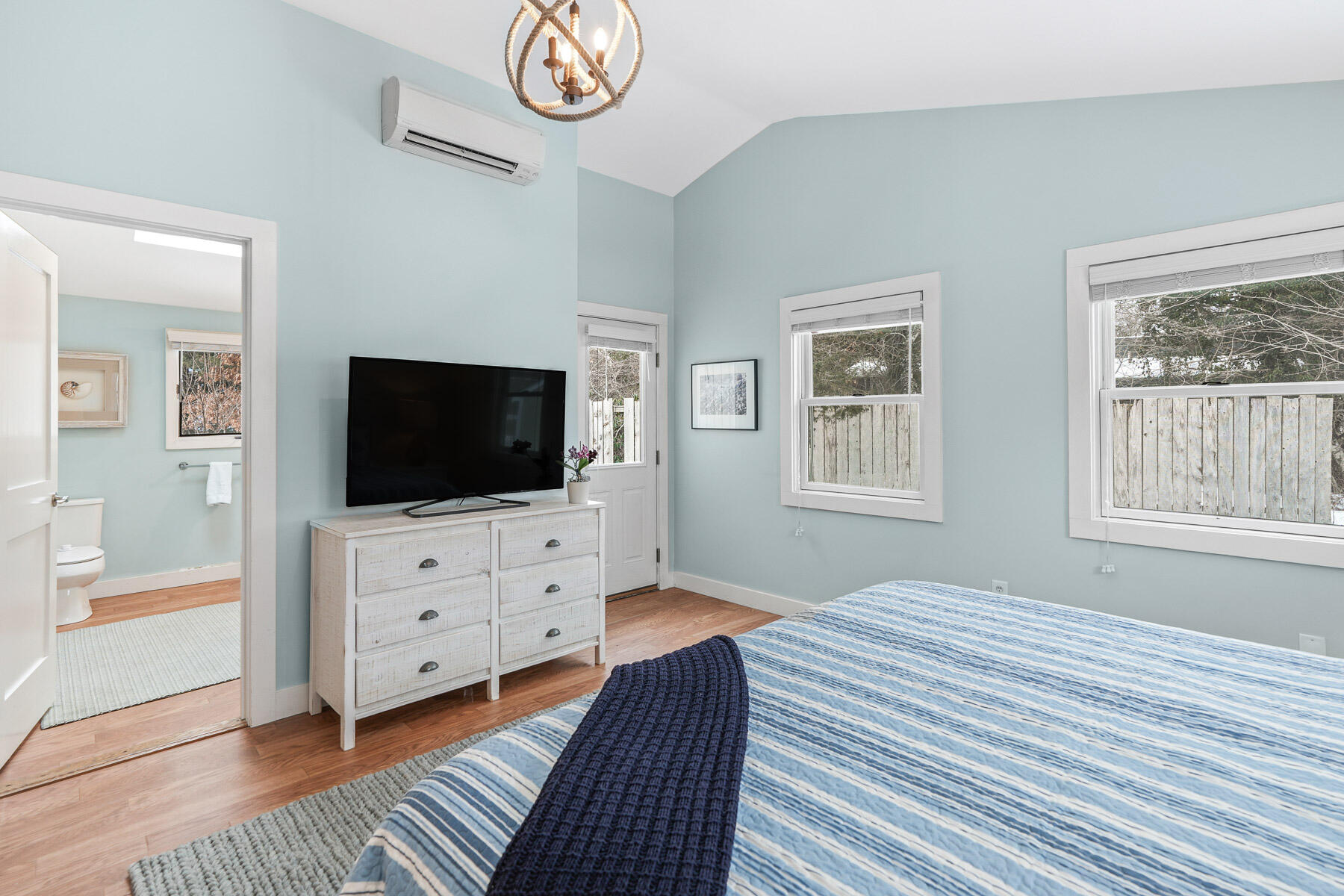 3 Kims Way Oak Bluffs MA 02557