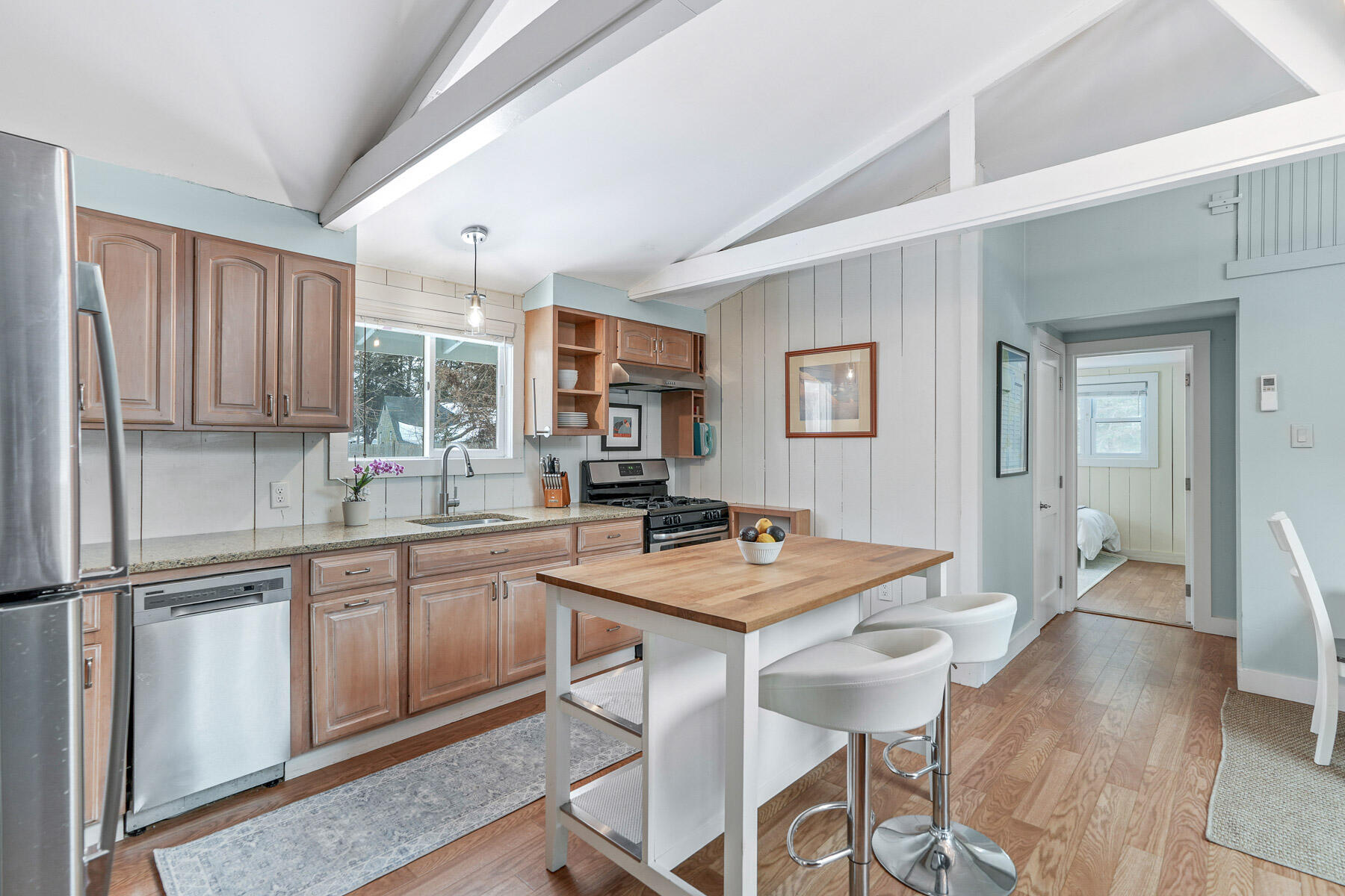 3 Kims Way Oak Bluffs MA 02557