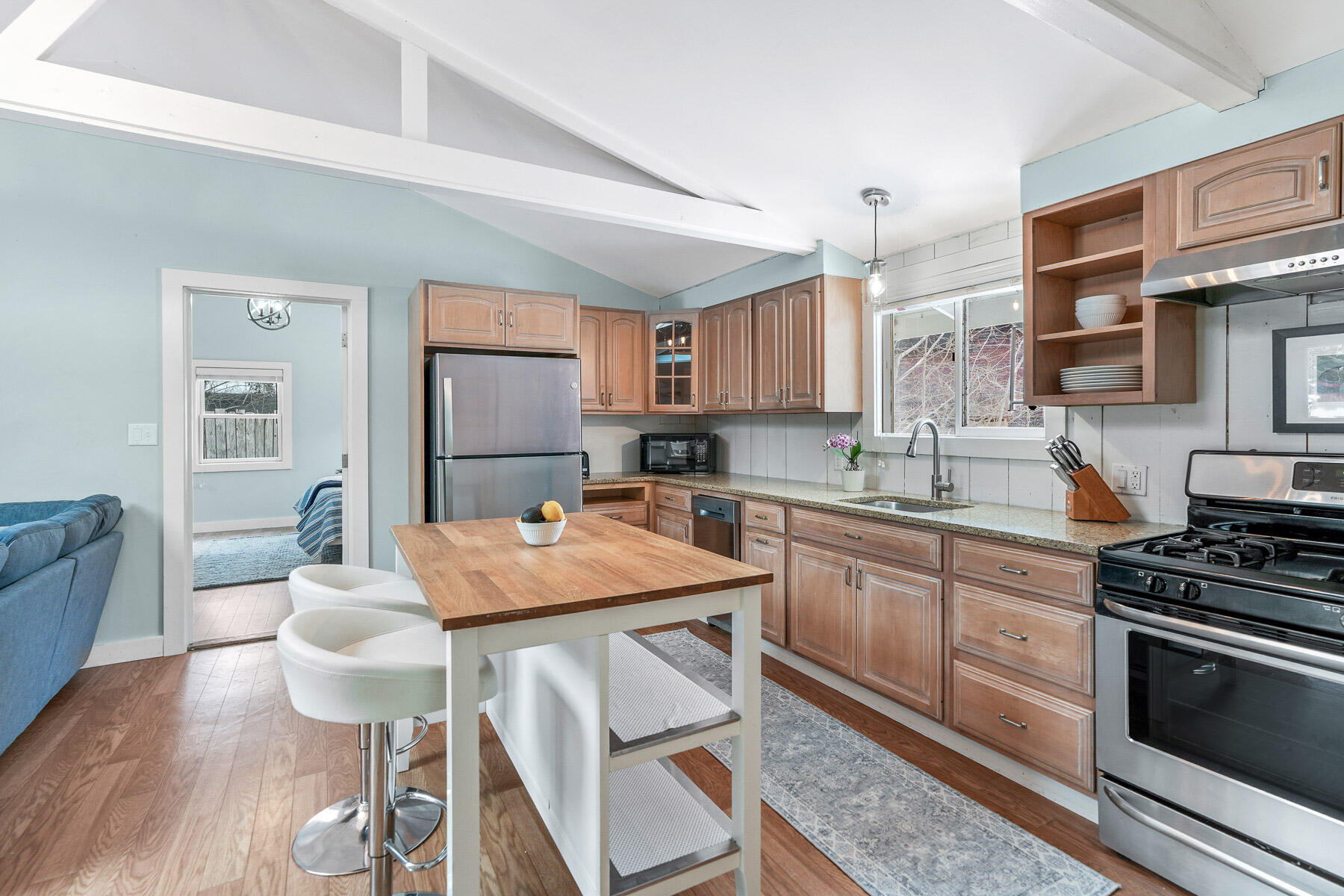 3 Kims Way Oak Bluffs MA 02557
