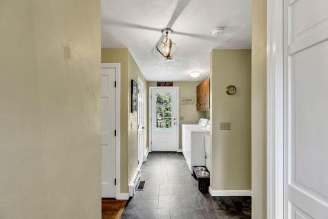 5 Quail Run Lane Sandwich MA 02537