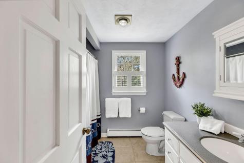 5 Quail Run Lane Sandwich MA 02537