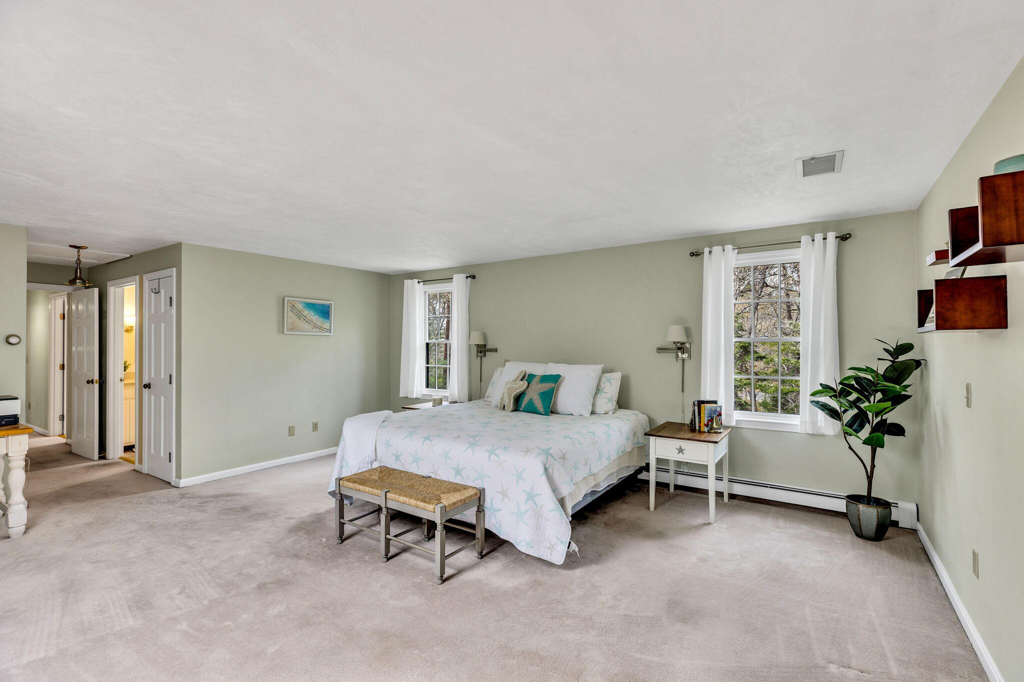 5 Quail Run Lane Sandwich MA 02537