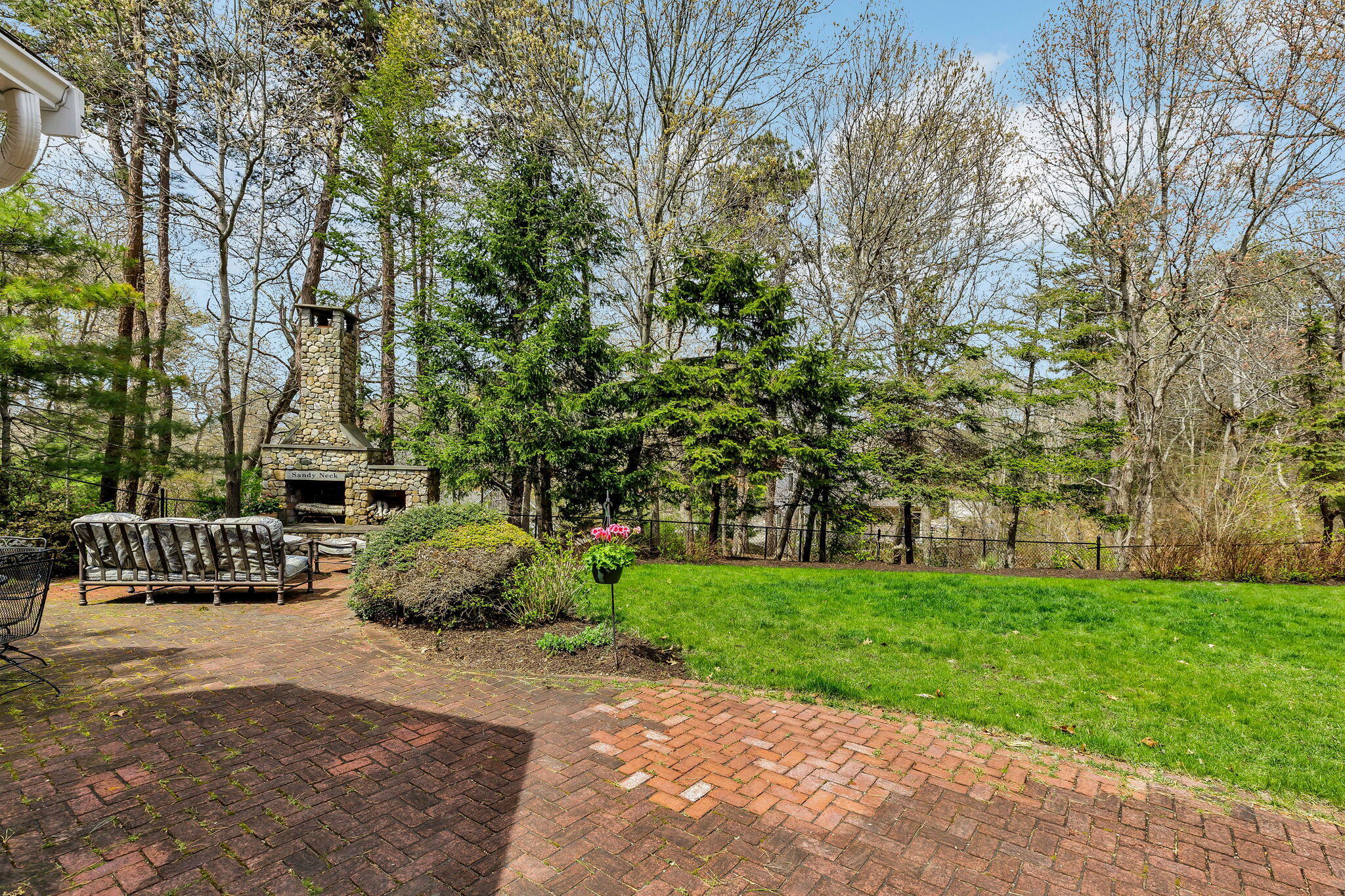 5 Quail Run Lane Sandwich MA 02537