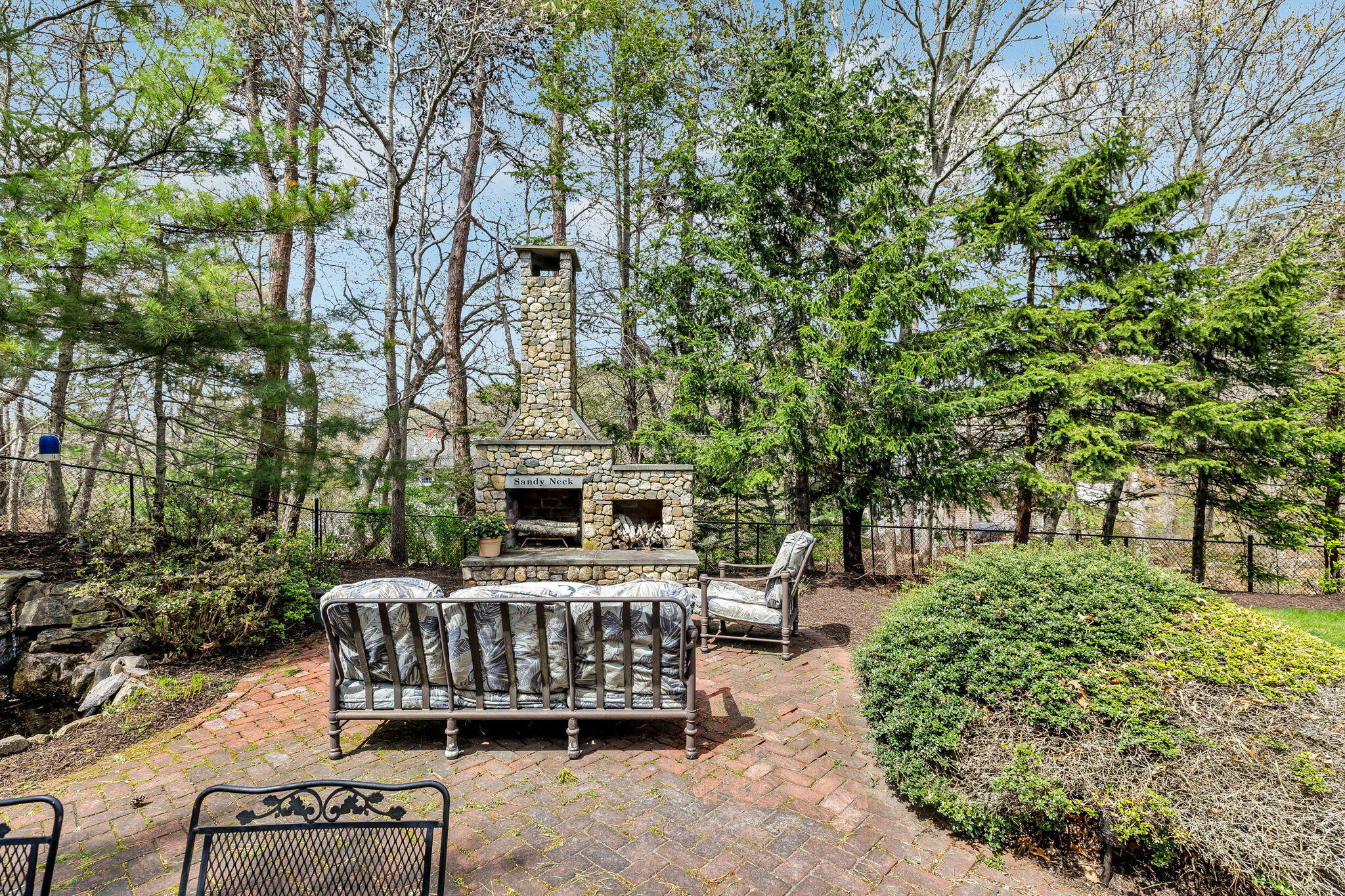 5 Quail Run Lane Sandwich MA 02537