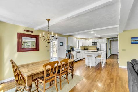 5 Quail Run Lane Sandwich MA 02537
