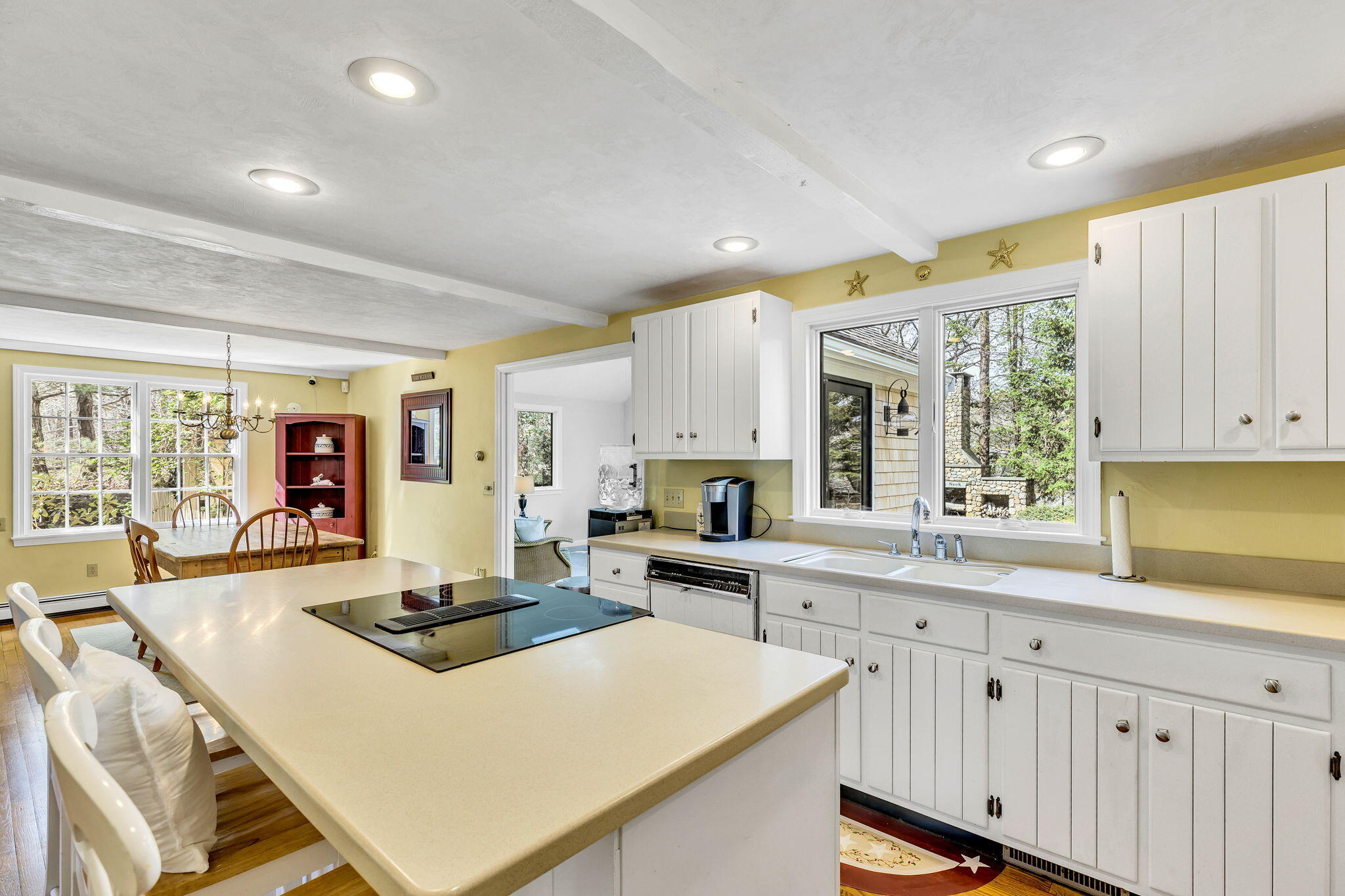 5 Quail Run Lane Sandwich MA 02537