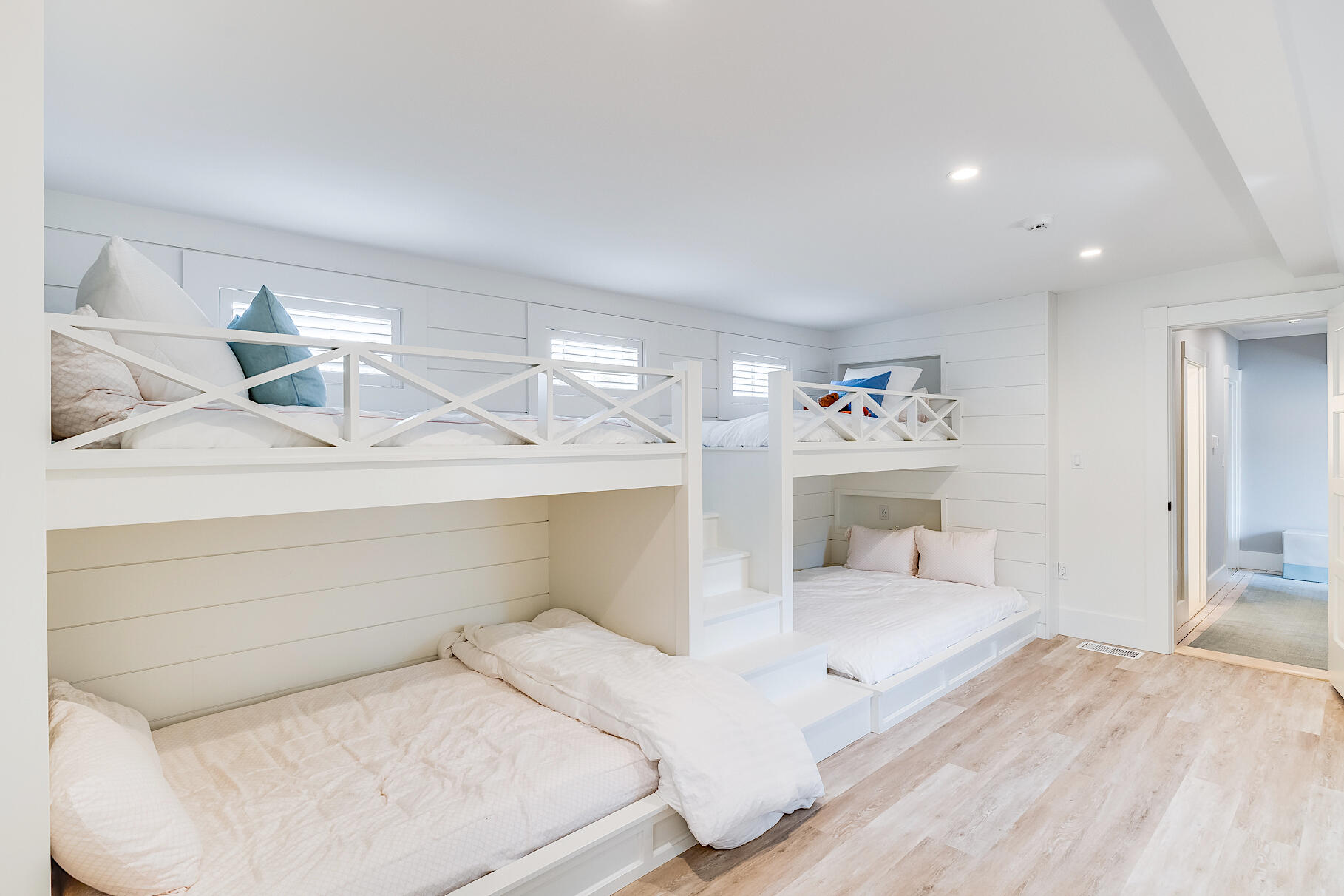 281 Wianno Avenue Barnstable MA 02655