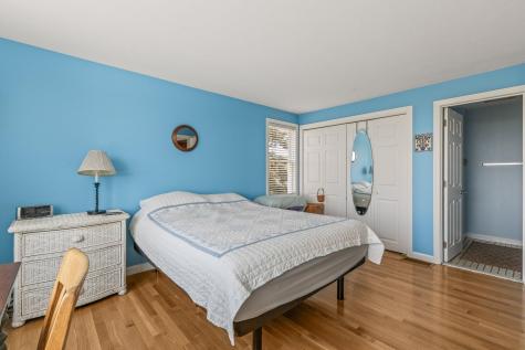 7 Sea Street Harwich MA 02646