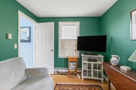 7 Sea Street Harwich MA 02646