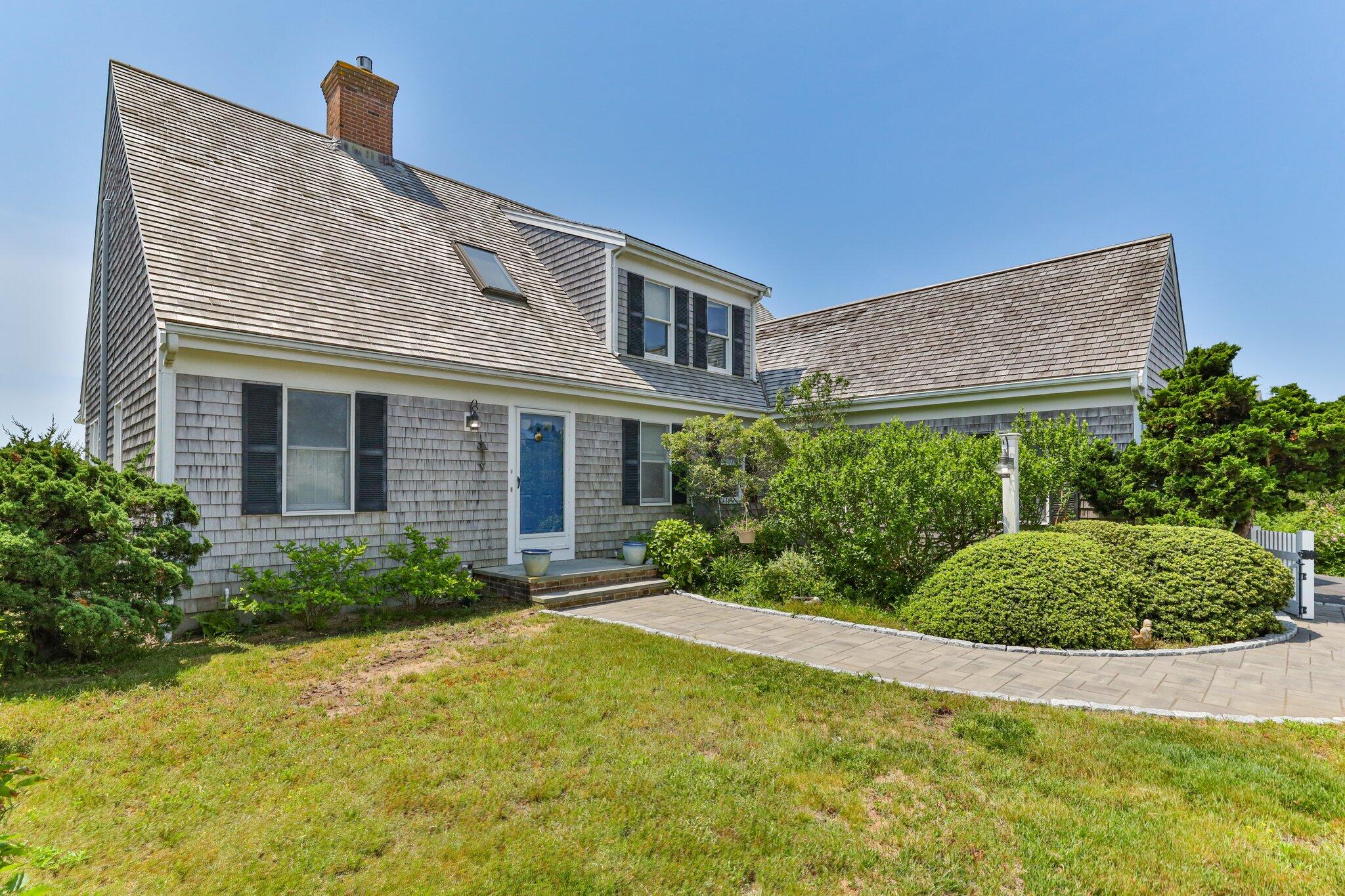 7 Sea Street Harwich MA 02646