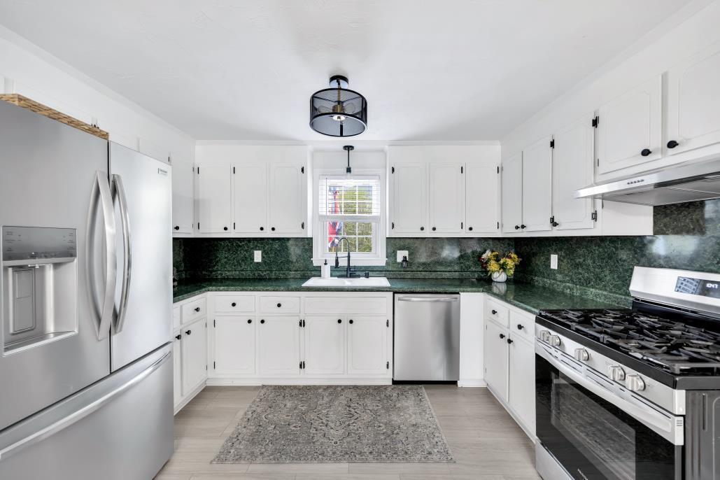 110 White Rock Road Yarmouth MA 02675