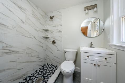 98 Wagon Lane Barnstable MA 02601