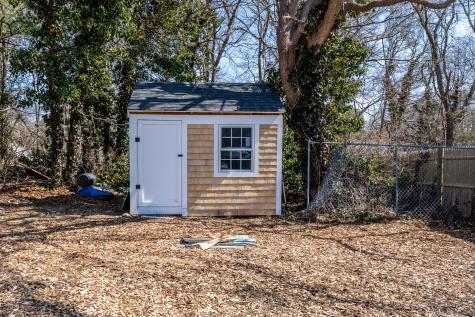 98 Wagon Lane Barnstable MA 02601