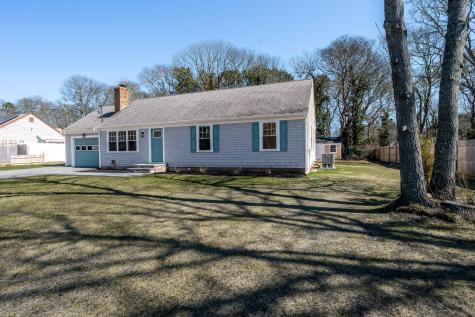 98 Wagon Lane Barnstable MA 02601