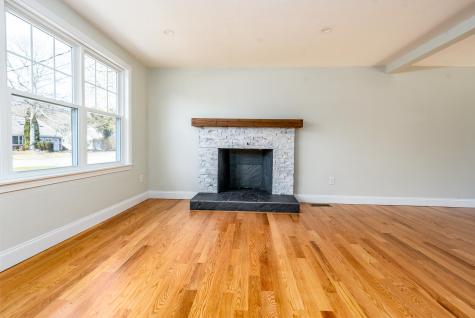 98 Wagon Lane Barnstable MA 02601
