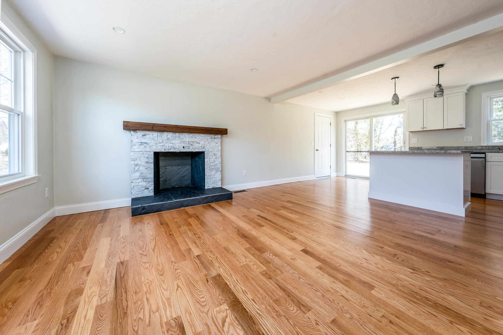 98 Wagon Lane Barnstable MA 02601