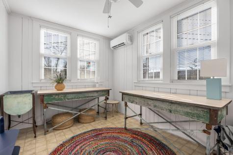 26 Winslow Street Provincetown MA 02657