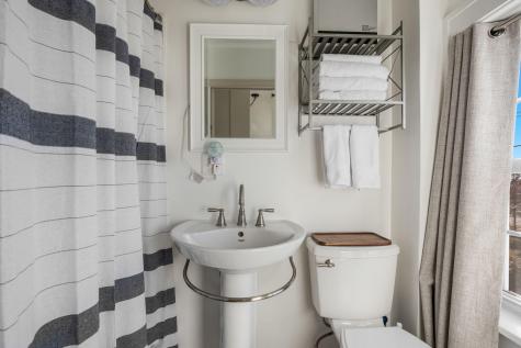 26 Winslow Street Provincetown MA 02657