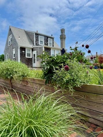 26 Winslow Street Provincetown MA 02657