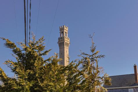 26 Winslow Street Provincetown MA 02657